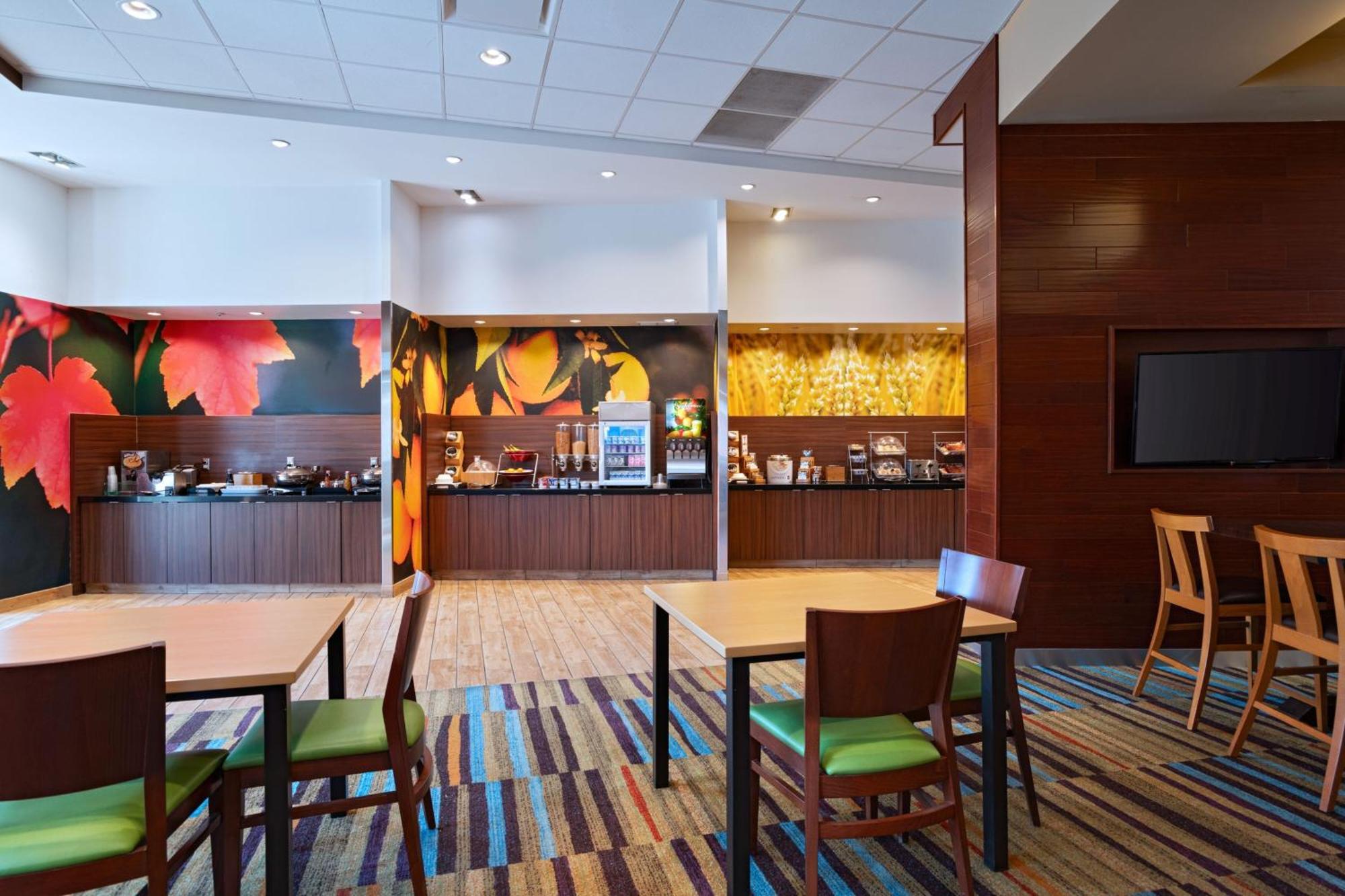 Fairfield Inn & Suites By Marriott Lincoln Airport Екстер'єр фото